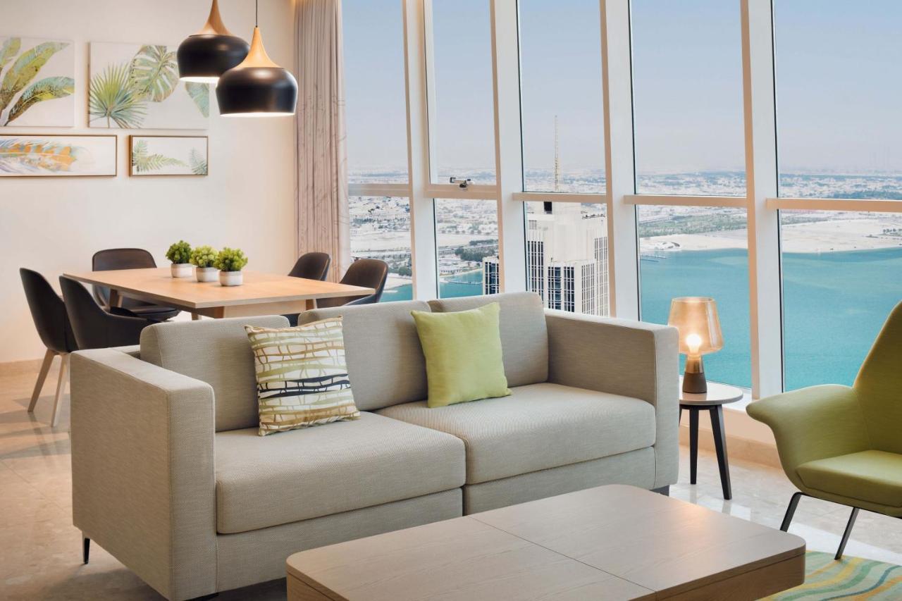 Element By Westin City Center Doha Extérieur photo A living room at the hotel